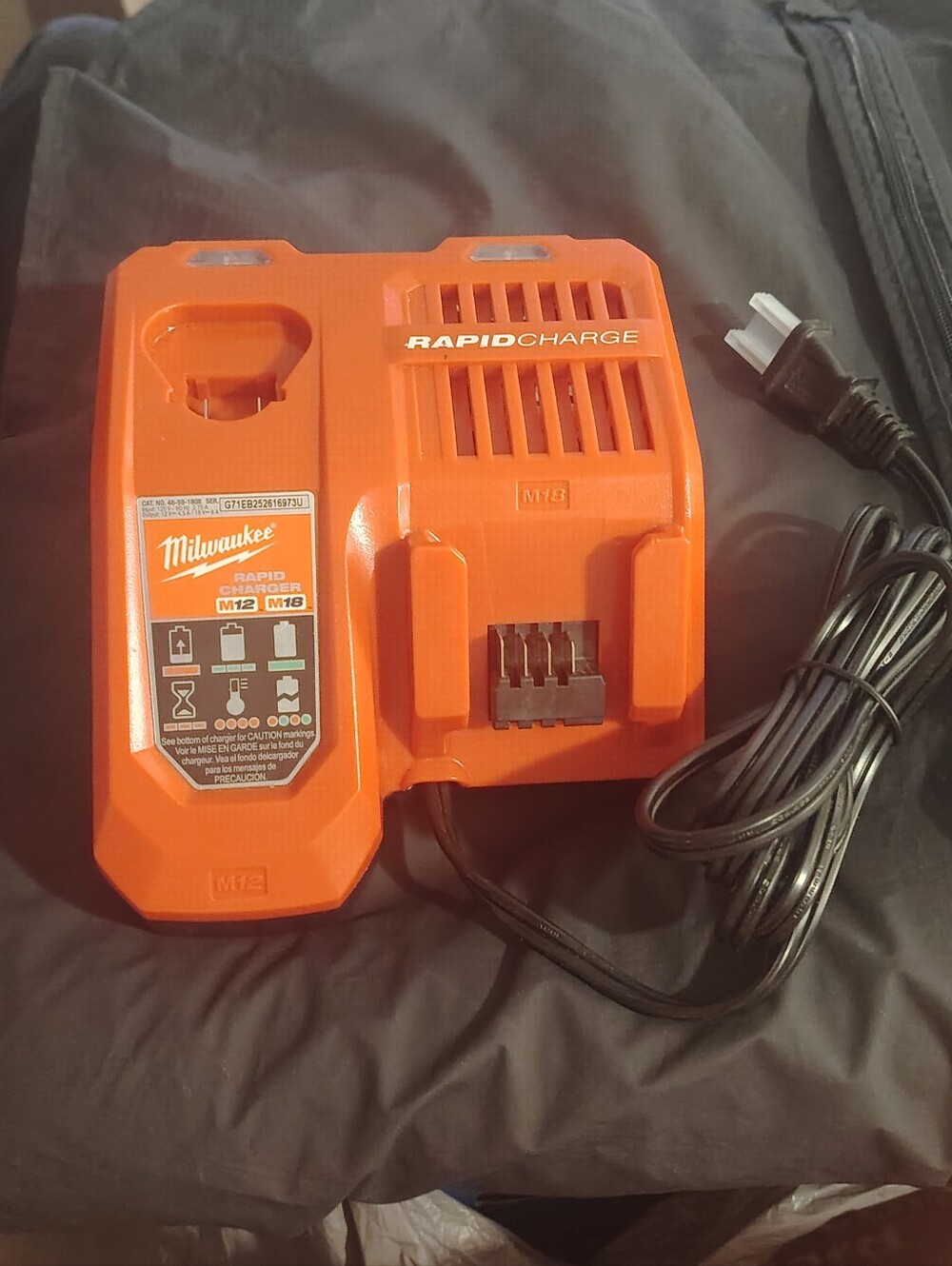 RapidCharge M12/M18 Battery Charger